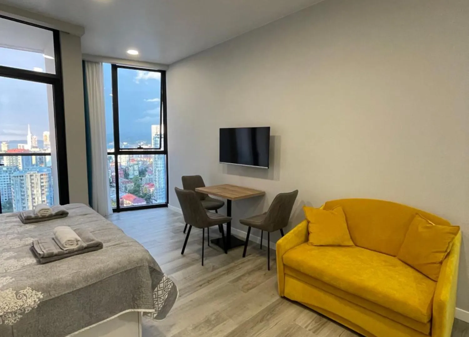 New Wave Panorama Apartments Batumi Angisa