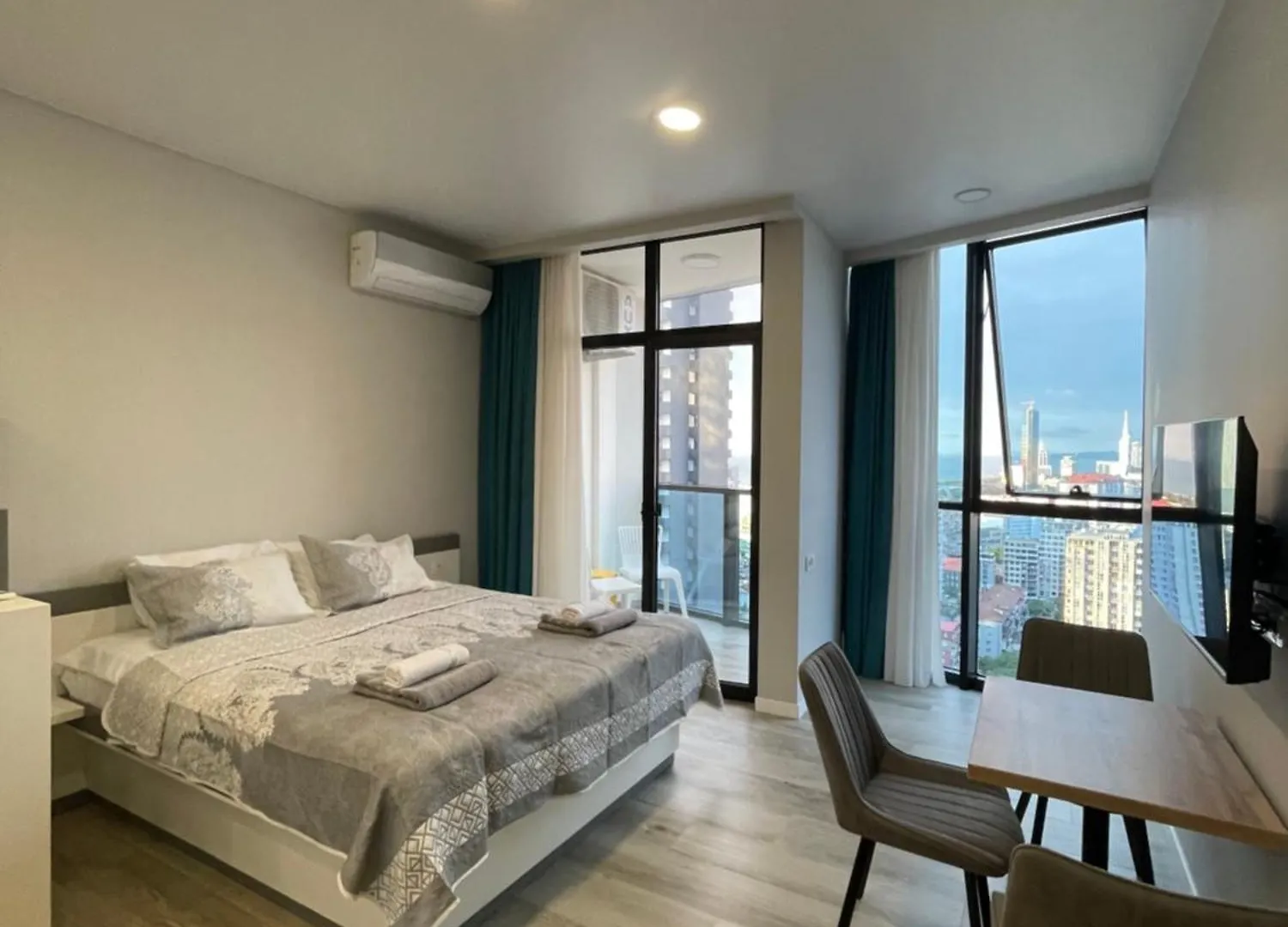 New Wave Panorama Apartments Batumi Angisa Georgia